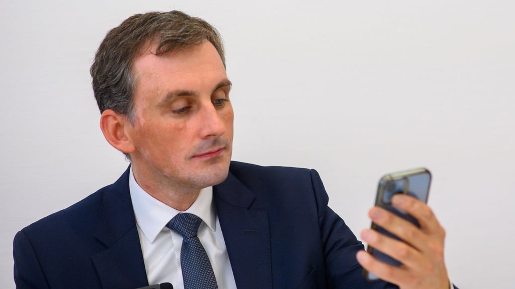 Die AfD kritisiert die Tiktok-Aktivitäten von Jan Riedel. (Archivbild)