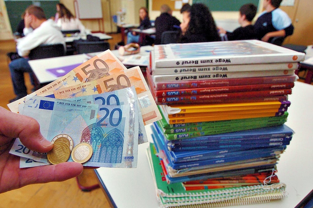 Mit dem Schülerratsbudget von 5.000 Euro können sich Jugendliche im Burgenlandkreis fortan eigene Wünsche an den Einrichtungen erfüllen.  