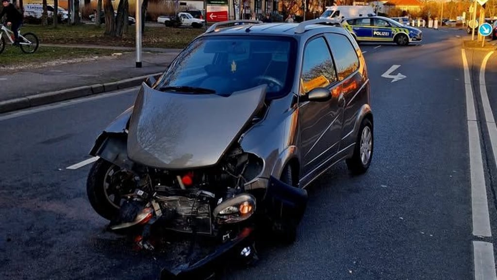 Die Unfallstelle an der Bismarckstraße in Bitterfeld.