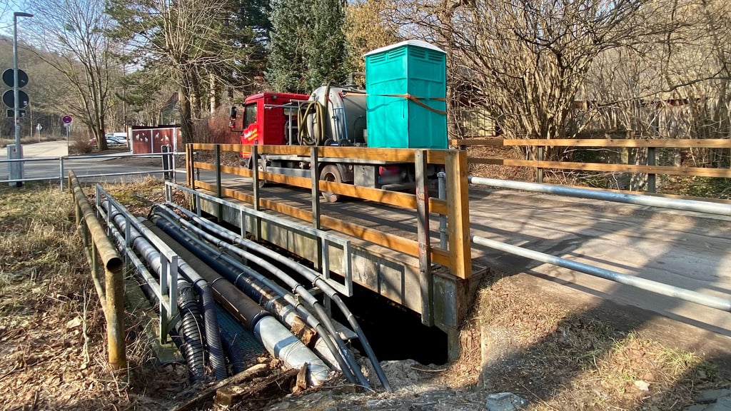 Diese Brücke der Straße Freiheit/ Bielsteinchaussee über die Holtemme in Wernigerode wäre beinahe gesperrt worden.