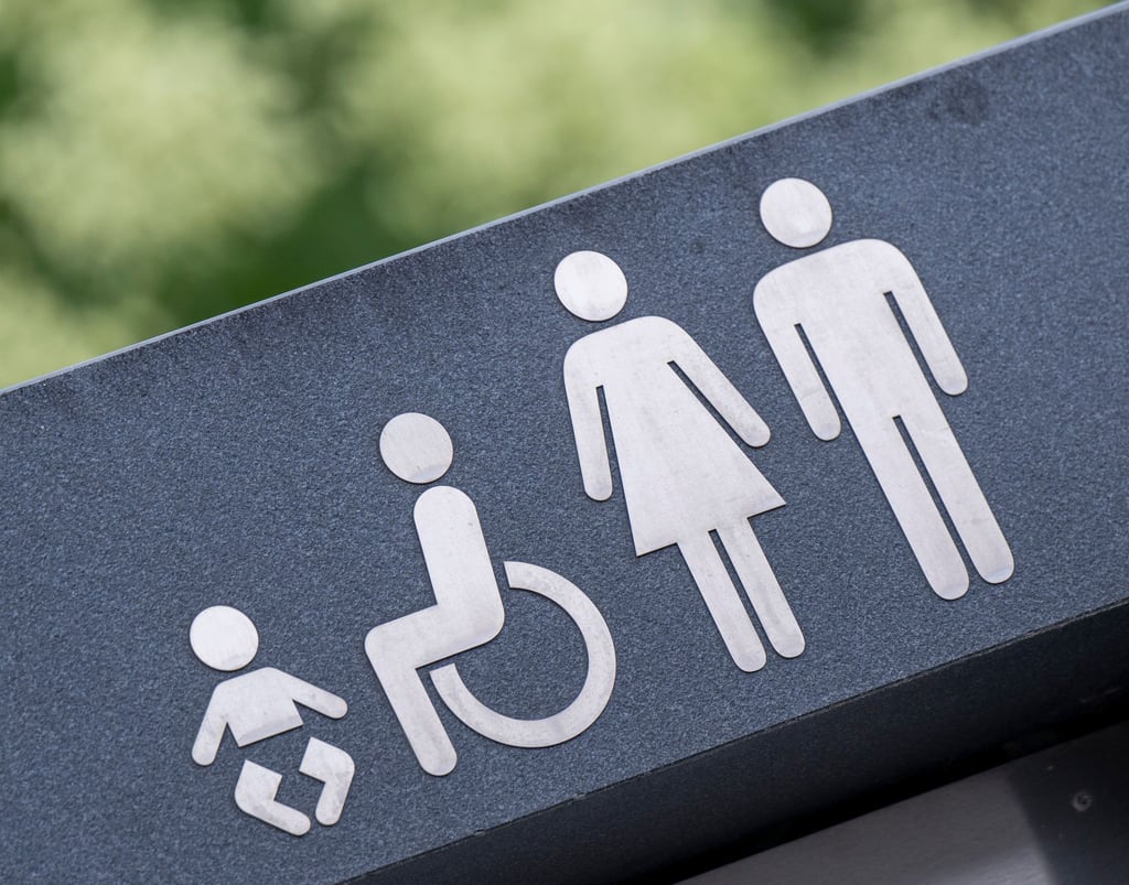 Gastronomen dürfen keine Extra-Toilettengebühr verlangen. (Archivbild)