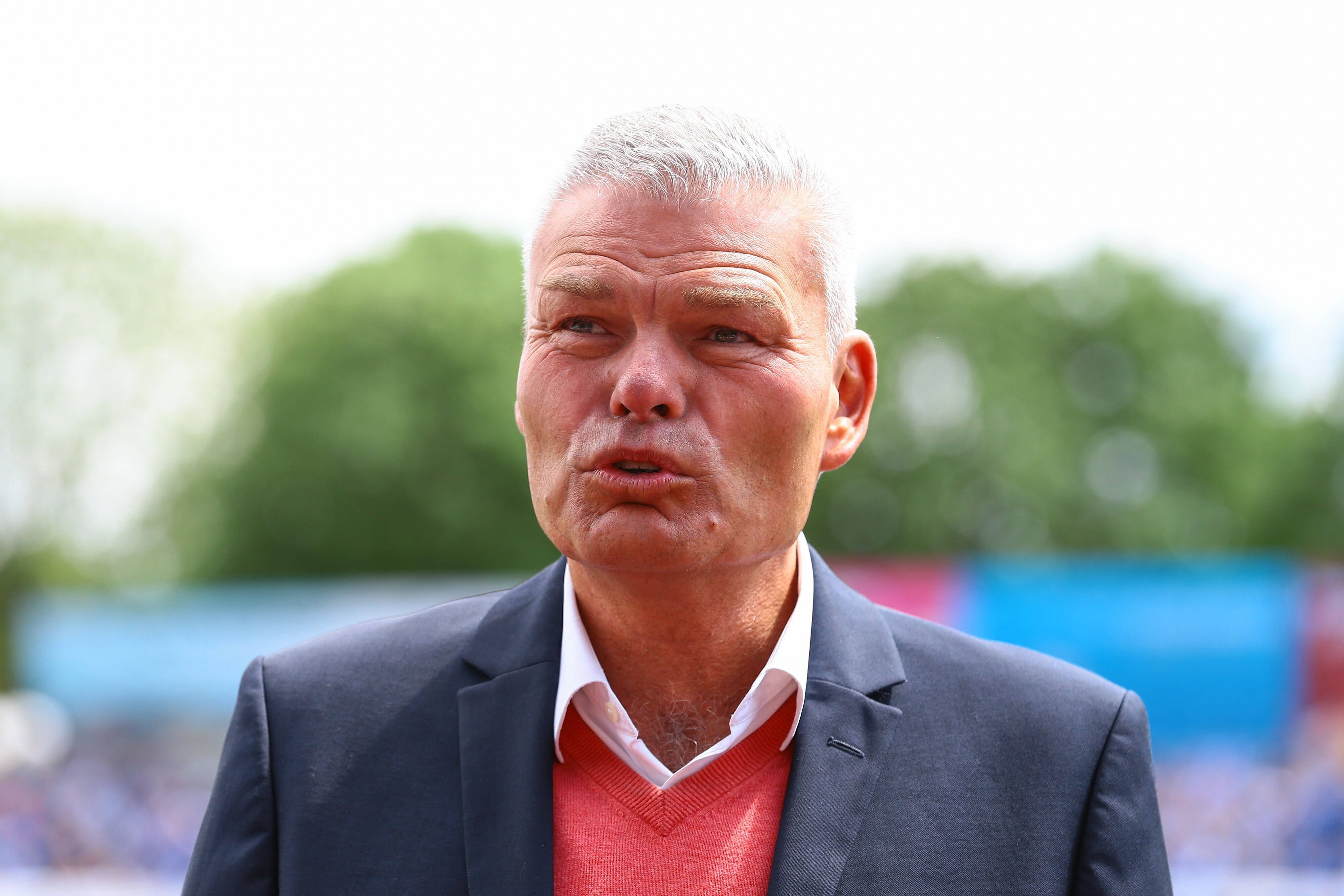 Politischer Austausch auf dem Land: Mit Liebe zum Dorf? Bürger im Dialog mit Politikern