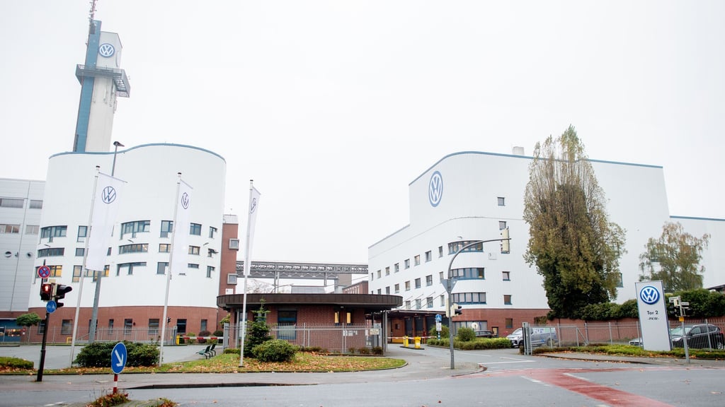 Im Osnabrücker VW-Werk könnten künftig auch Militärfahrzeuge entstehen. (Archivfoto)