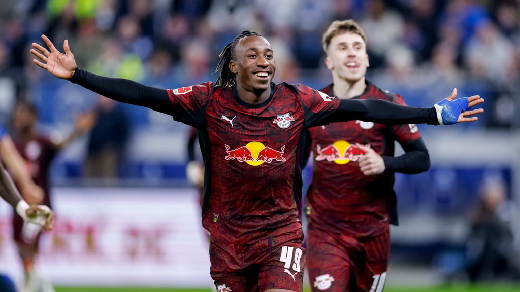 Yan Diomande bejubelt sein Tor gegen den HSV.