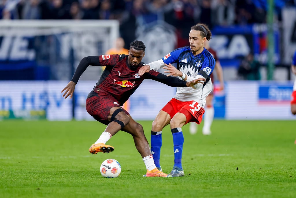 Ezekiel Banzuzi gegen den Hamburger SV.