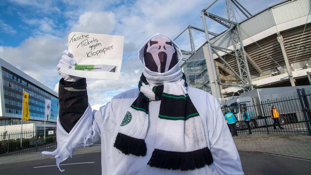 „Tausche Tickets gegen Klopapier”: das Geisterspiel-Gespenst.