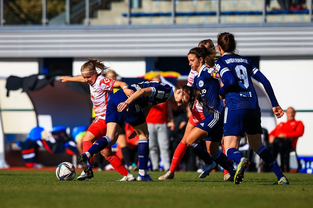 Im Getümmel der Infektionszahlen: Die Frauen von RB, hier im Spiel gegen Andernach