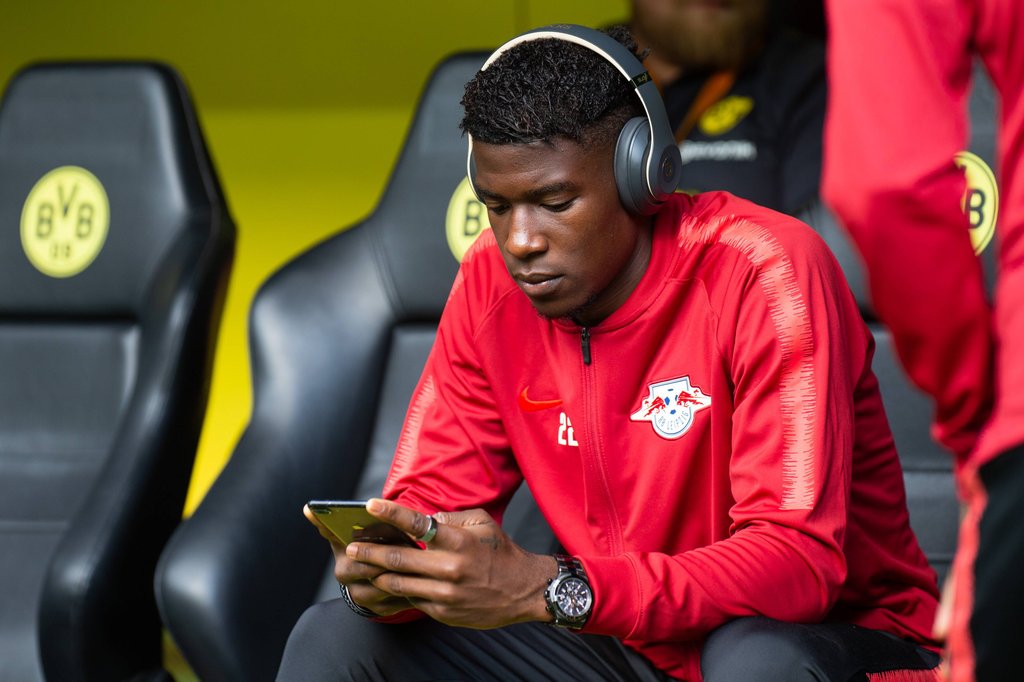Nordi Mukiele darf auch gegen Dortmund wieder für RB bei Fifa 2020 ran.