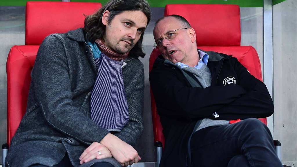 Sportvorstand Lutz Pfannenstiel und Vorstandsboss Thomas Röttgermann.