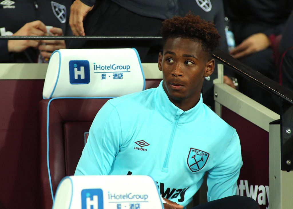 Reece Oxford sitzt bei West Ham United meist auf der Bank. Genug Grund, um die Gerüche eines Wechsels zu RB Leipzig zu erneuern.