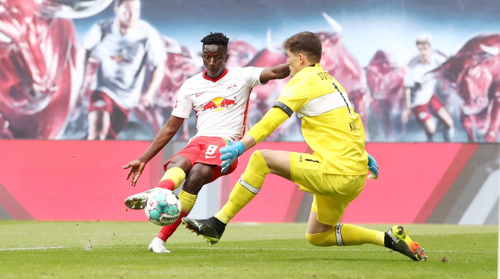 Amadou Haidara kann sich bei RB Leipzig immer mehr überzeugen.
