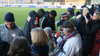 Autogramme für Fans beim öffentlichen Training von RB Leipzig. Archivfoto: imago