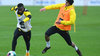 Youssouf Moukoko (l.) kehrte am Mittwoch bei Borussia Dortmund ins Training zurück