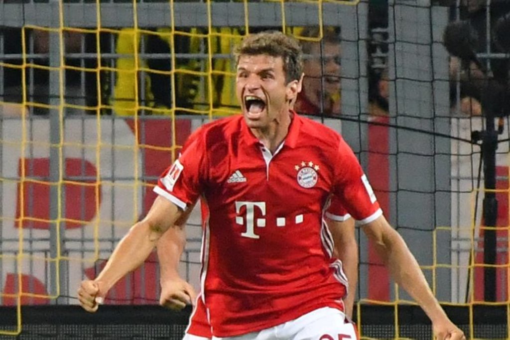 Thomas Müller ist auch nach sechs Titeln noch nicht satt und hat Respekt vor RB Leipzig.