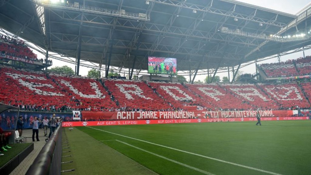 18.500 Fans wollten die Dauerkarten von RB Leipzig, mit denen man auch die Champions League besuchen kann.
