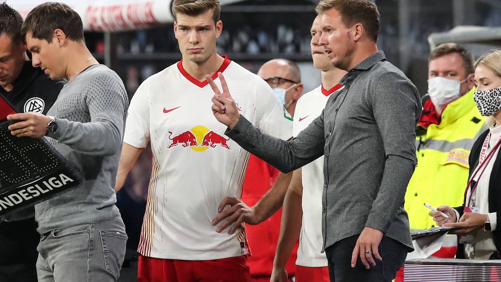 „Gehe den Spielern auf den Sack”: Sörloth bekommt Einzelunterricht bei Nagelsmann | RBLive