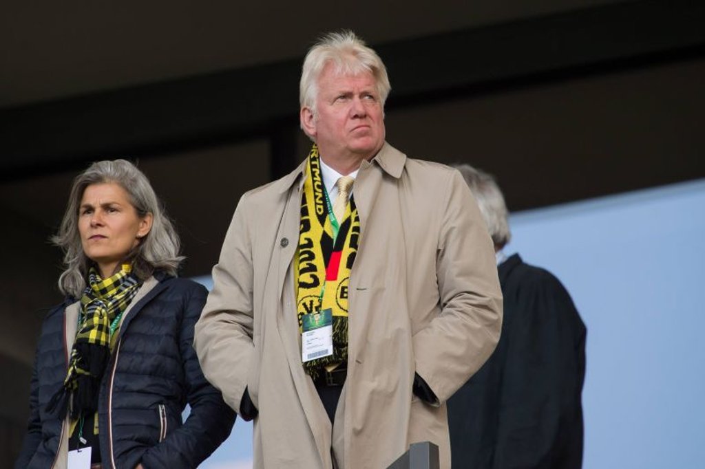 Ullrich Sierau ist nicht nur BVB-Fan, sondern lädt als Dortmunder Oberbürgermeister auch Anhänger von RB Leipzig ein.