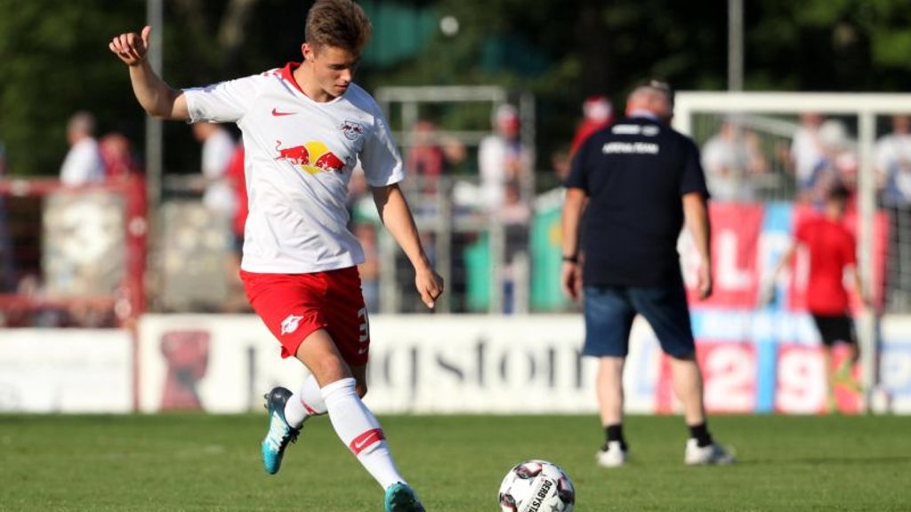 Marcel Hoppe durfte gegen den ZFC Meuselwitz mit RB Leipzigs A-Team testen.