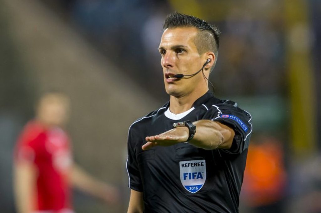 Javier Estrada leitet das Europa-League-Spiel zwischen Celtic Glasgow und RB Leipzig.