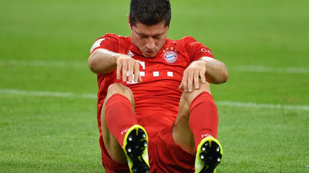 Robert Lewandowski fällt wegen einer Knieverletzung vier Wochen aus.&nbsp;