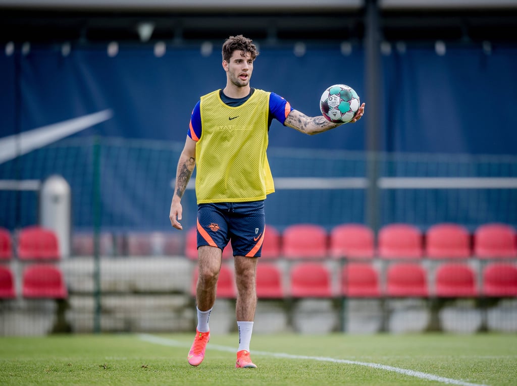 RB Leipzigs Dominik Szoboszlai beim Training am Leipziger Cottaweg. 