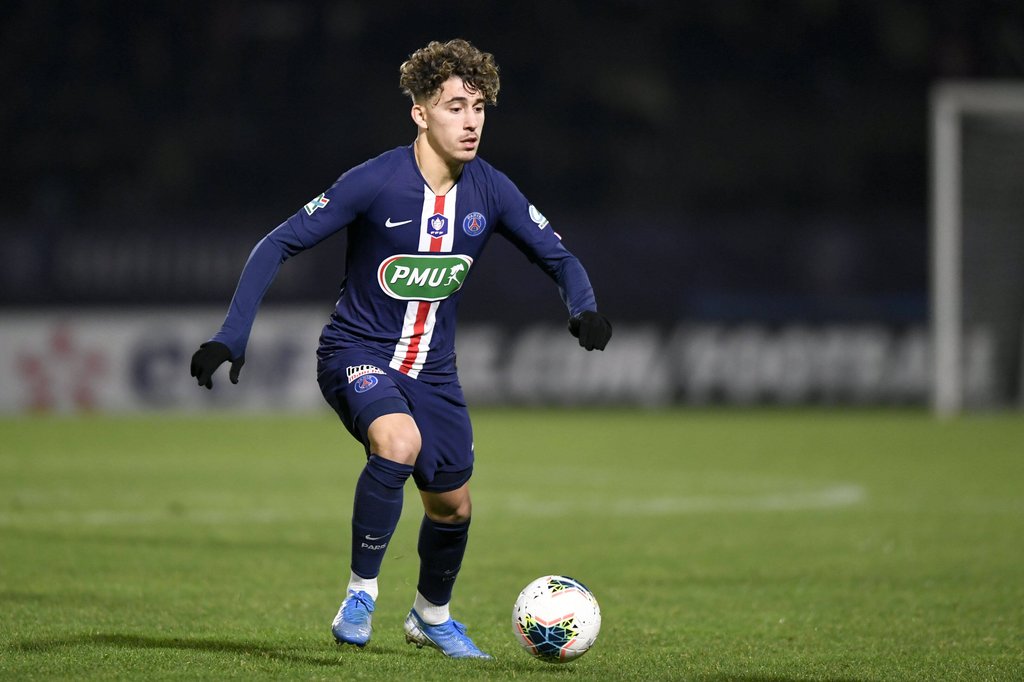 Adil Aouchiche sucht sein Glück beim AS Saint-Etienne.
