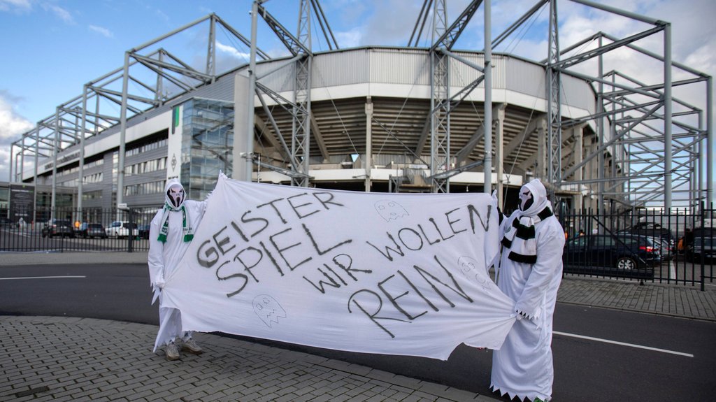 Geisterspiele werden für immer mehr Fans eine echte Option in der Corona-Krise.