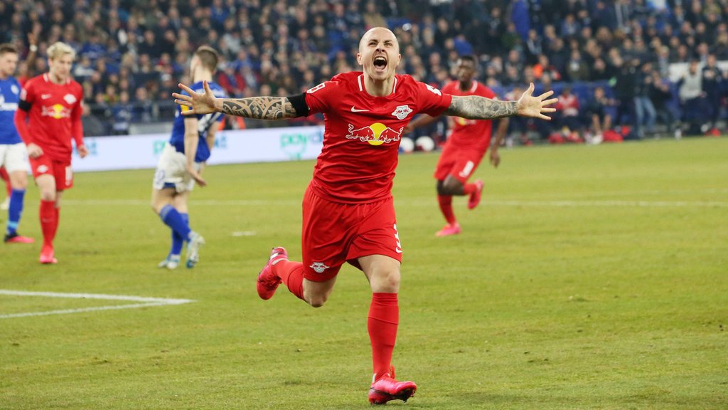 Angelino traf im dritten Spiel für RB Leipzig gegen Schalke 04.