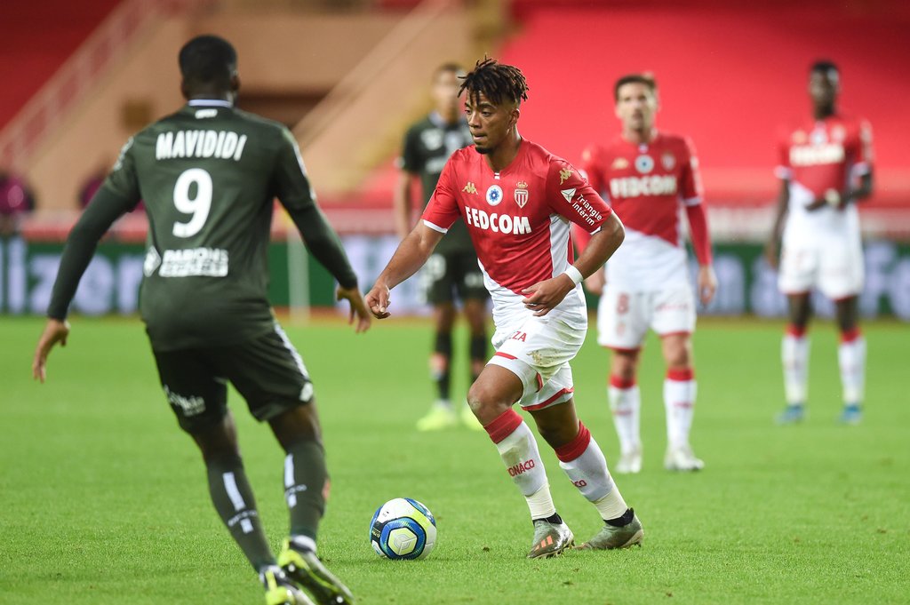Benjamin Henrichs steht erneut im Fokus von RB Leipzig.