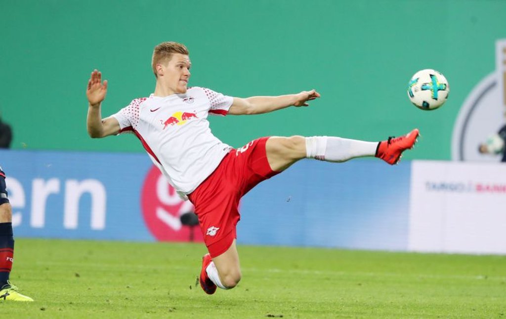 RB Leipzig sucht einen Ersatz für Marcel Halstenberg.