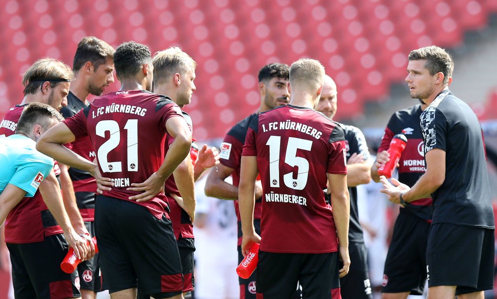 Ex-RB-Coach Robert Klauß bereitet den FC Nürnberg auf seinen alten Verein vor.