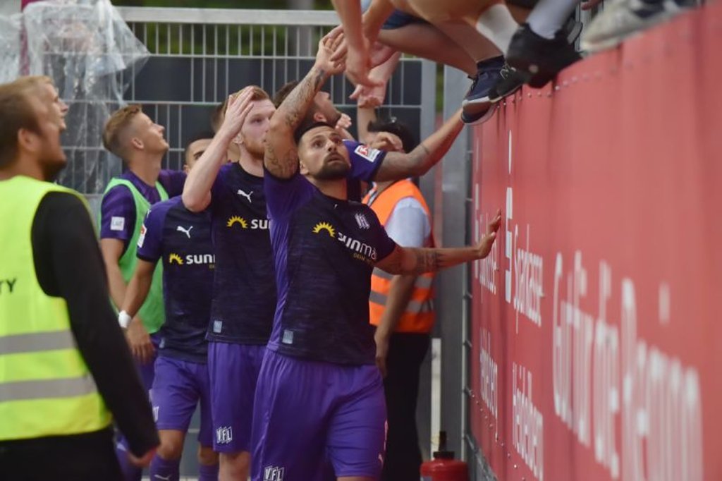 Der VfL Osnabrück hat in der 2. Bundesliga gegen Sandhausen gepunktet und will nun RB Leipzig aus dem DFB-Pokal werfen.