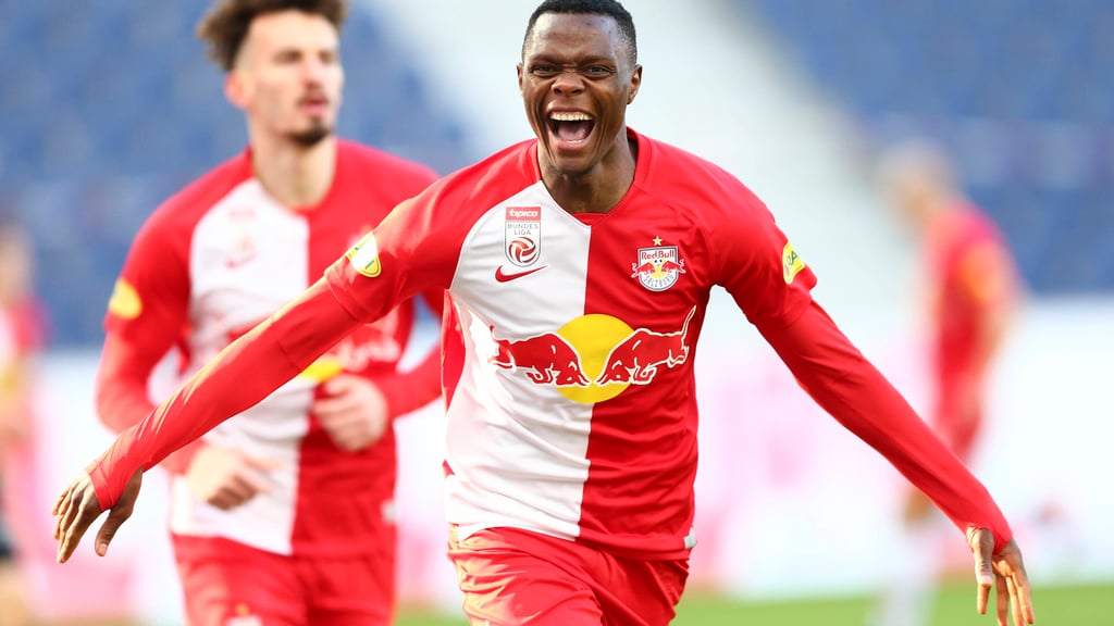 Patson Daka soll bei RB Leipzig weit oben auf der Wunschliste stehen.