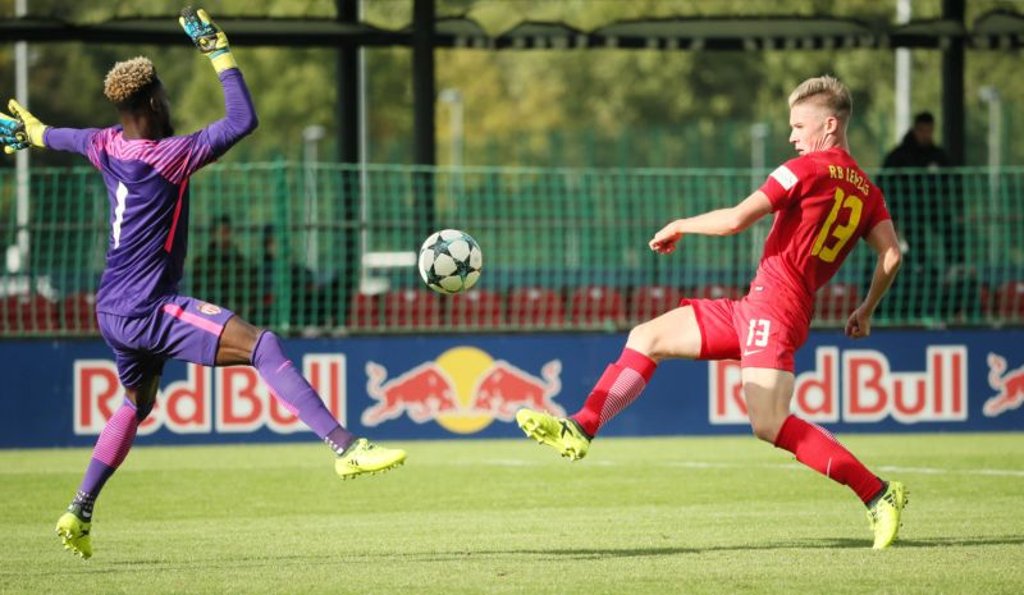 Die U19 von RB Leipzig will in der Youth League gegen den FC Porto erfolgreich sein.