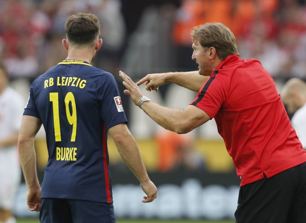 Oliver Burke mit Trainer Ralph Hasenhüttl.