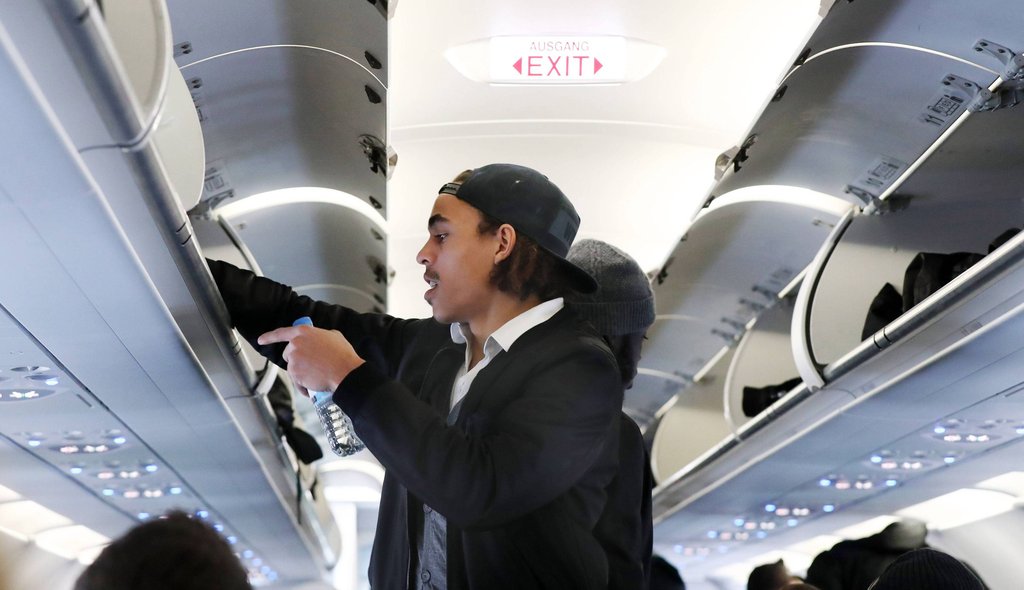 Handgepäck verstaut: Yussuf Poulsen (Archivfoto).