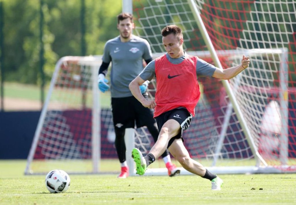 Dominik Franke hier im Training bei RB Leipzig. Bald wird man ihn wohl beim VfL Wolfsburg begrüßen.