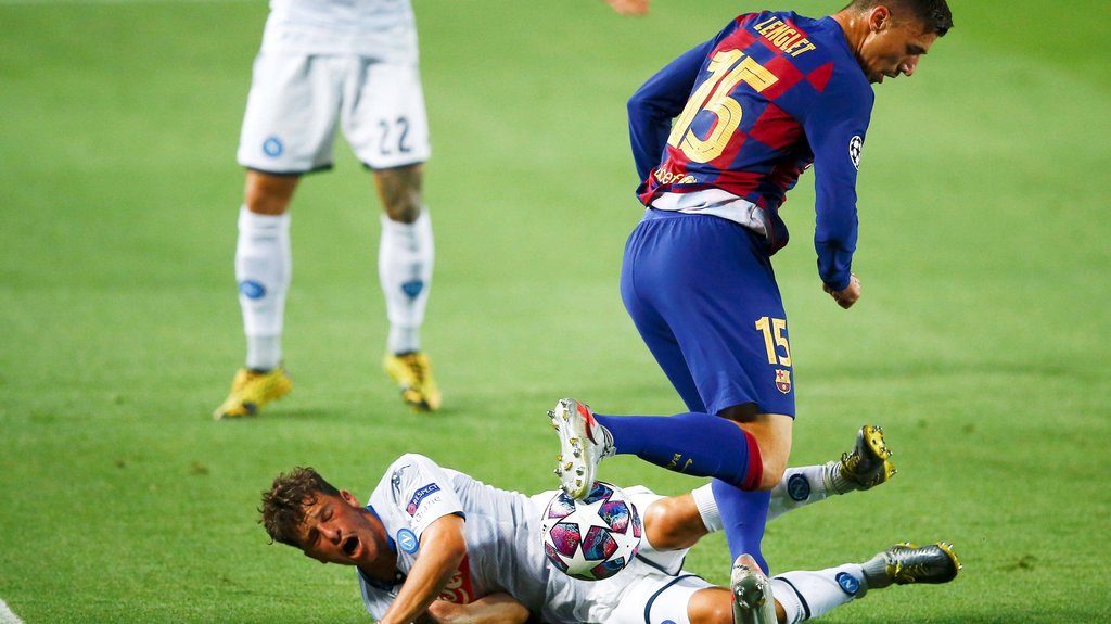 Foul oder nicht? Diego Demme gegen Clement Lenglet.