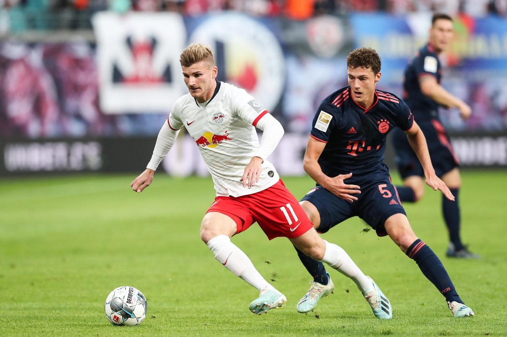 Druck wie in der zweiten Hälfte: Timo Werner gegen Benjamin Pavard.