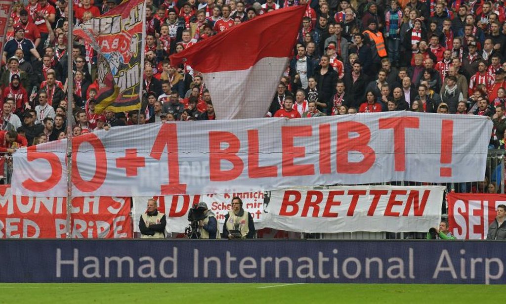 Vor allem aus den Fanszenen der Bundesliga kam die Forderung nach Erhalt der 50+1-Regel. Die DFL hat beschlossen, dass man versucht, sie zu behalten und rechtssicher zu machen.