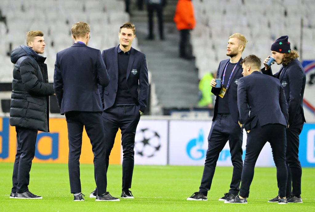 Belastungssteuerung in Lyon: Die RB-Spieler Werner, Schick, Laimer, Demme, Sabitzer (v.l.n.r.): 