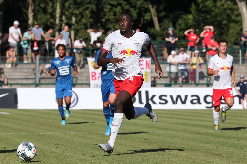 Ibrahima Konaté in Markranstädt bei einem Testspiel gegen Stade Rennes.