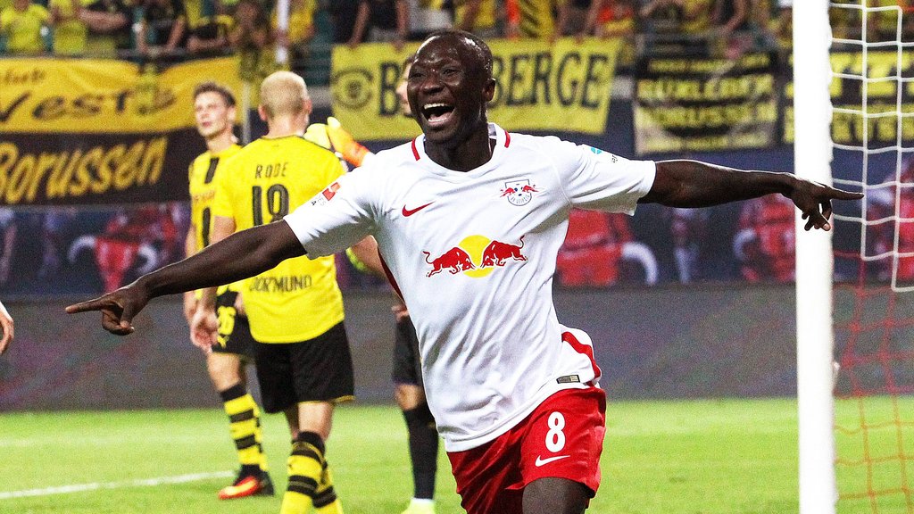 Legendäre Momente noch einmal anschauen: Naby Keitas 1:0 gegen Borussia Dortmund beim ersten Bundesliga-Heimspiel von RB Leipzig.