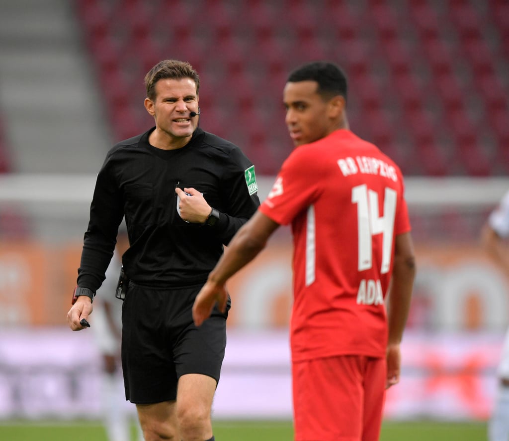 Dr. Felix Brych kennt die Profis von RB Leipzig bestens.