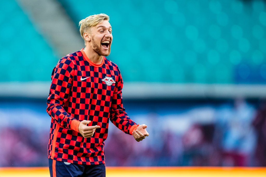 So viel Spaß im Bankspieler-Dress? RB Leipzigs Spielmacher Emil Forsberg