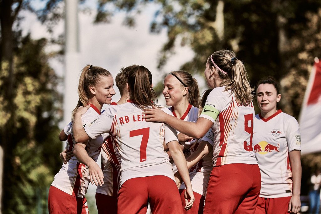 RB Leipzigs Frauen bleiben nach dem Sieg gegen Bocholt Spitzenreiterinnen.