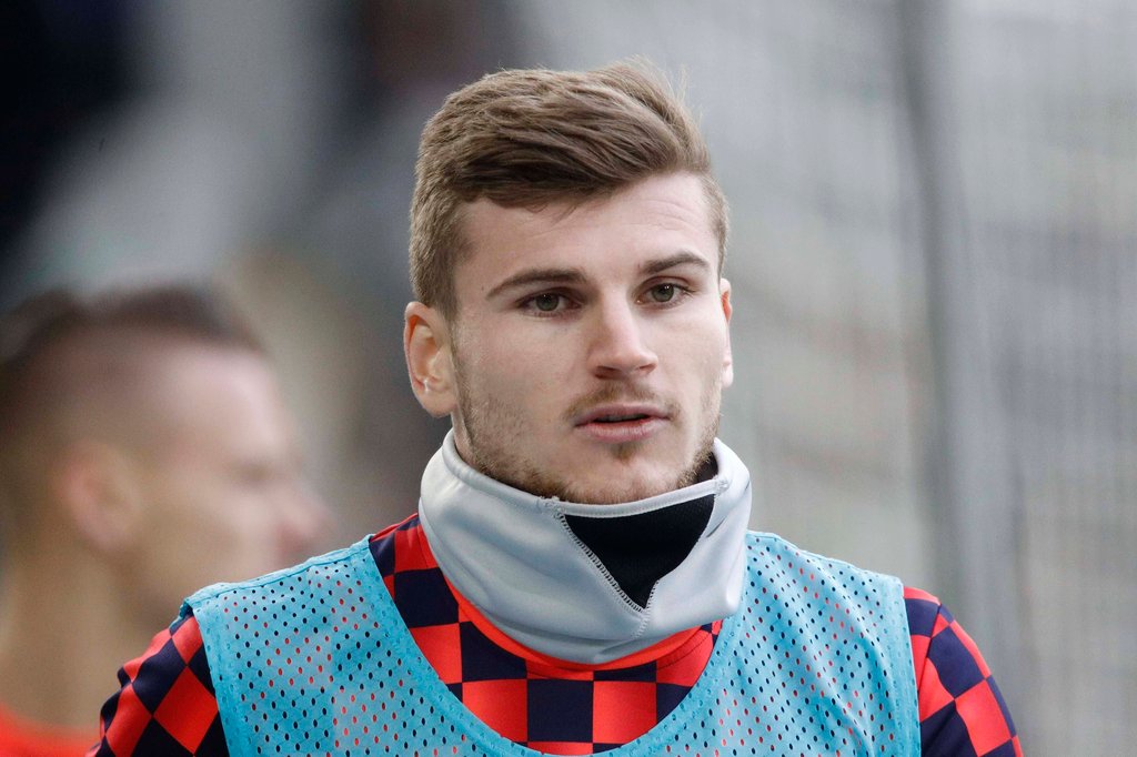 Timo Werner hat die RB-Trainingskleidung gegen die blaue Version des FC Chelsea getauscht.