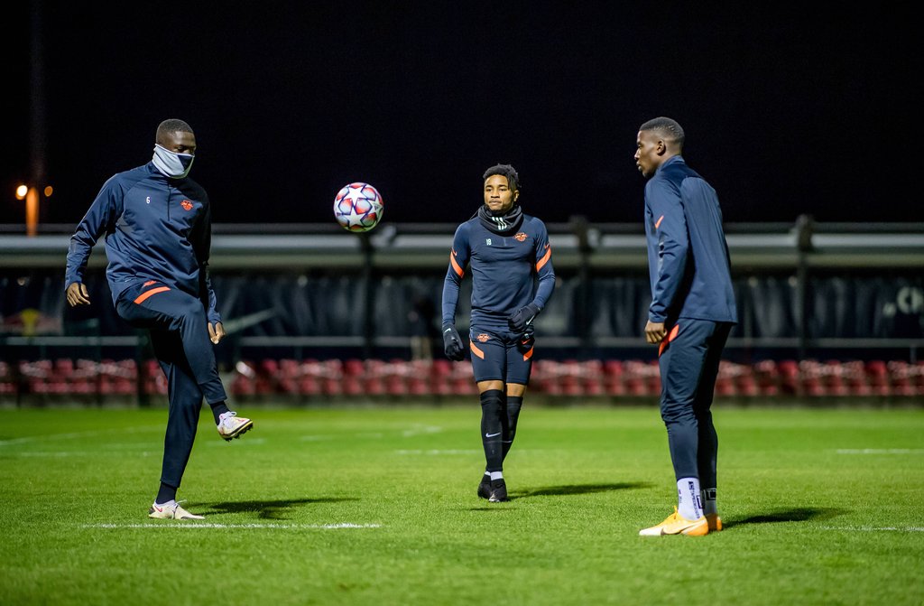 Fehlen verletzt: Ibrahima Konaté, Christopher Nkuku und Nordi Mukiele (v.l.)