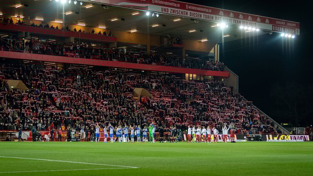 Das Stadion an der Alten Försterei darf beim Spiel zwischen dem FC Union und RB Leipzig nicht ausverkauft werden.