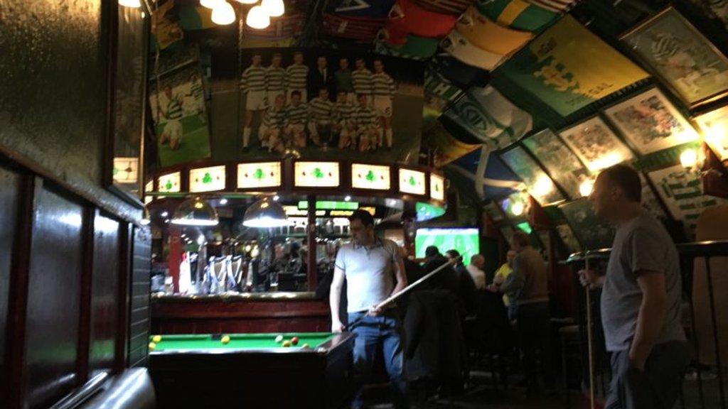 Dienstag wird im „Brazen Head” Snooker gespielt